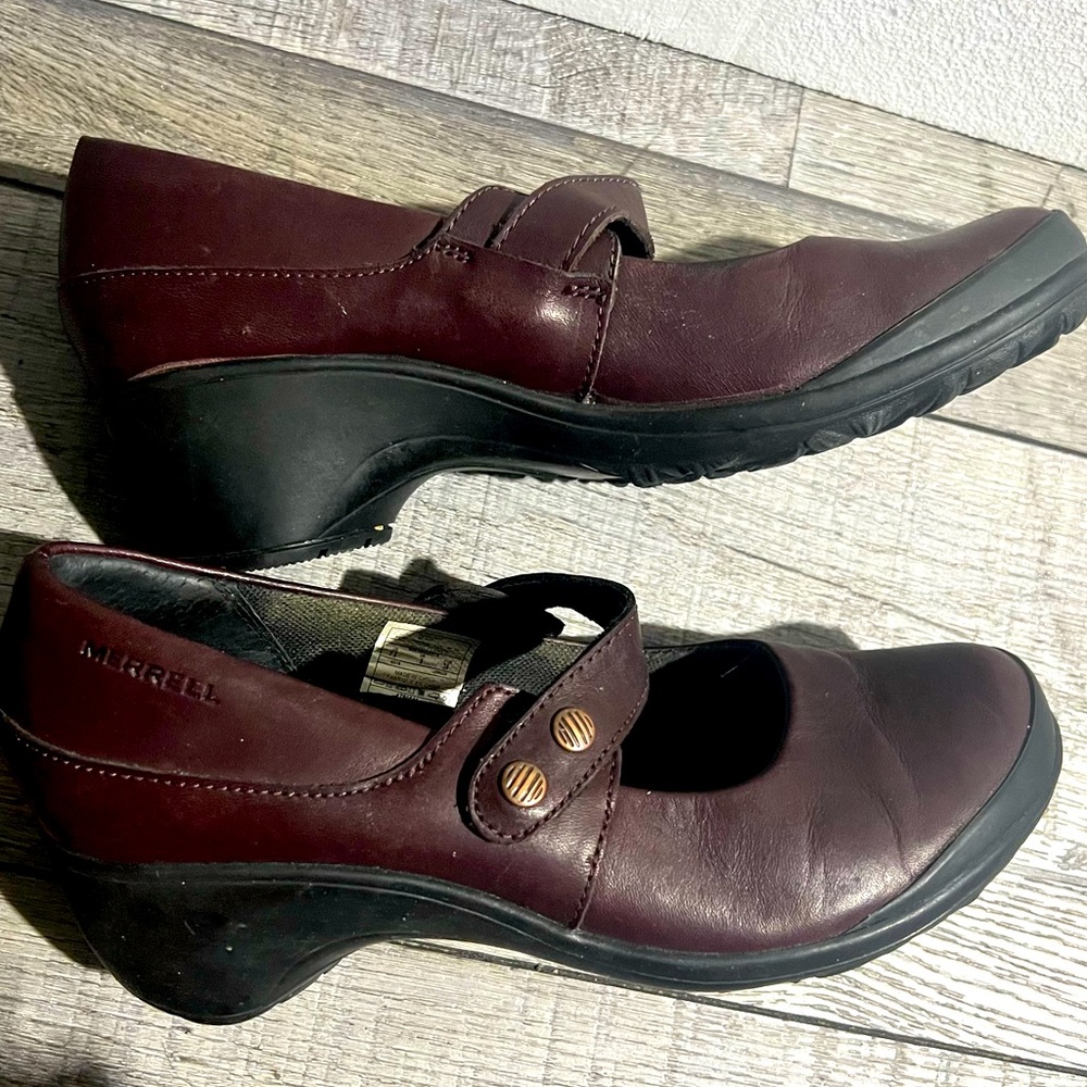 Women's Merrell Burgundy Mary Jane Shoes
